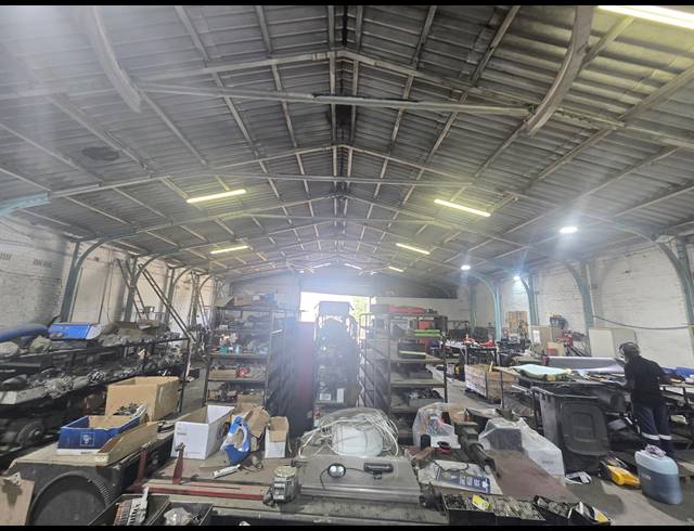 450M² WAREHOUSE TO LET IN DUNSWART